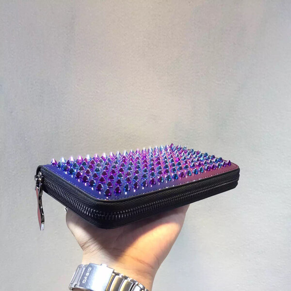 Christian Louboutin クリスチャン ルブタンコピー 15AW スタッズ長財布 ラウンドジップ SCARABE グラデーション ROSE-DIGIT/GD RED-BLUE